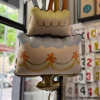 balon z helem, tort